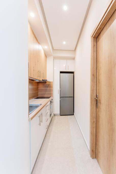 Comfy Apartment Near Acropolis Atenas Exterior foto