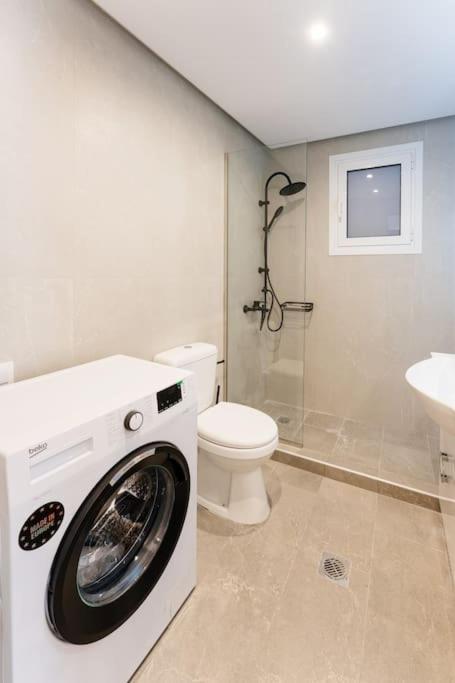 Comfy Apartment Near Acropolis Atenas Exterior foto